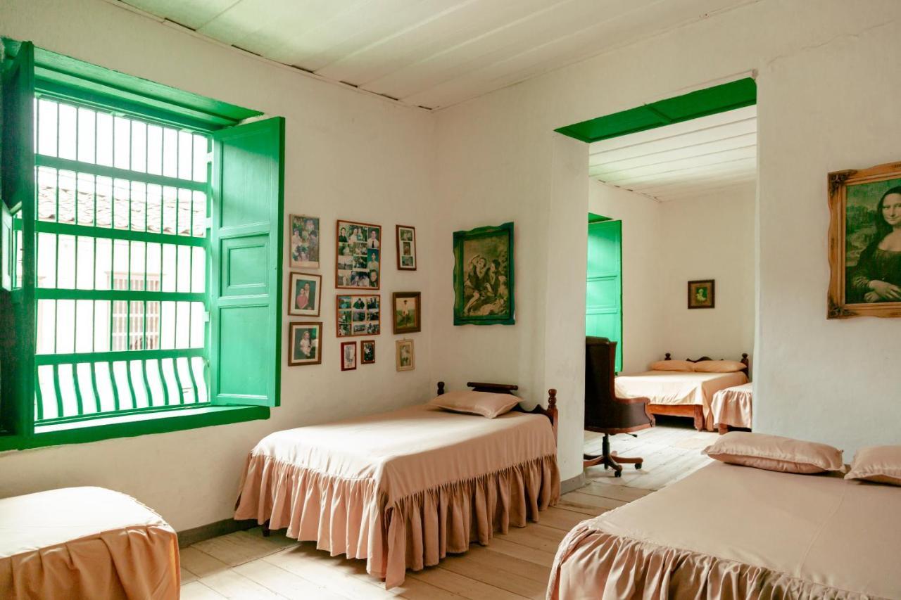 Luzart Hotel คาร์ดิน ภายนอก รูปภาพ